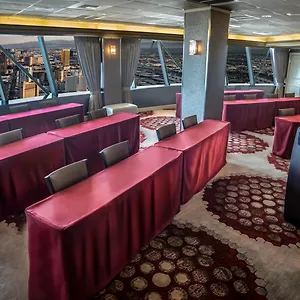 The Strat Hotel, Casino & Tower 3*, Лас-Вегас США