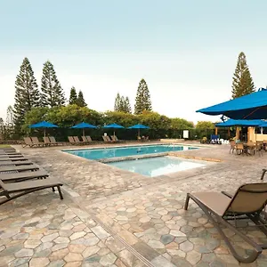 Resort Paniolo Greens